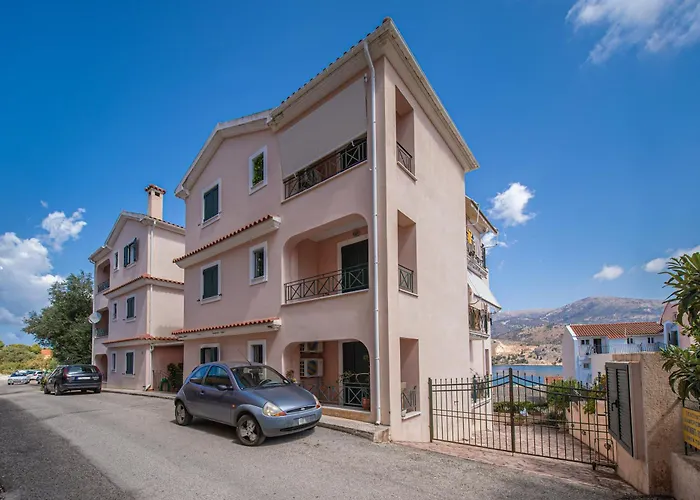 R-ammos Family アルゴストリオン