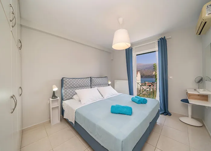 R-ammos Family アルゴストリオン